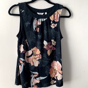 5$ with bundle 😀 cute top